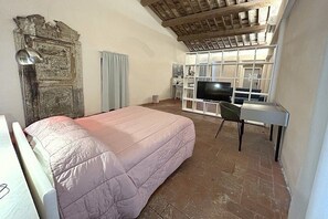 1 غرفة نوم وواي فاي مجانًا وملاءات أسرّة