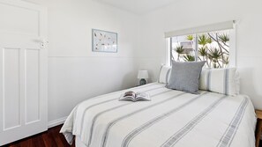 3 bedrooms, Internet, bed sheets