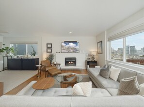 Smart TV, fireplace, stereo, computer monitors