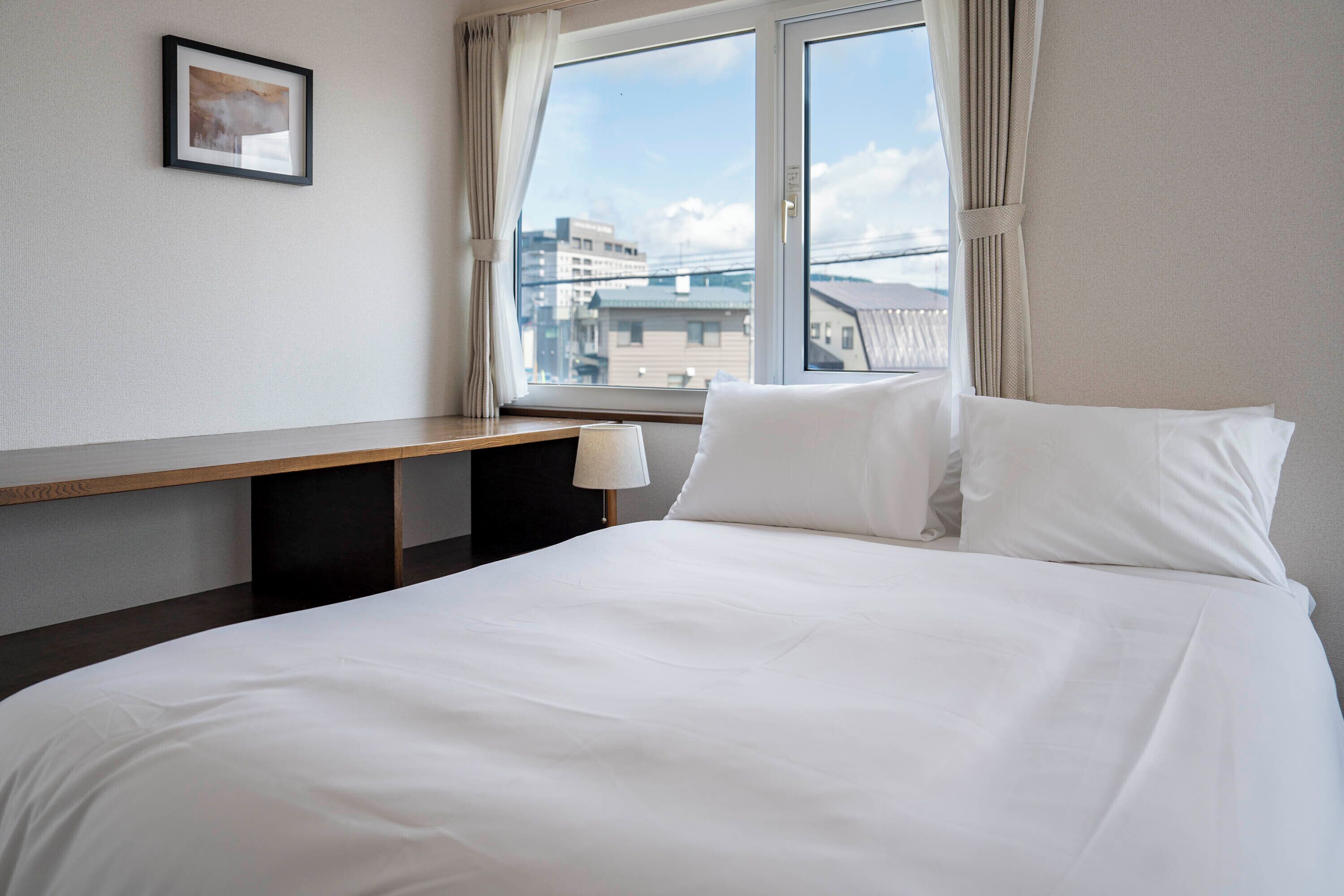 Desk, laptop workspace, iron/ironing board, free WiFi