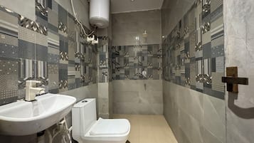 Shower, towels, soap, shampoo