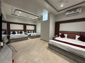 واي فاي مجانًا وملاءات أسرّة