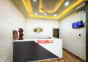 Reception - Hotel Vrinda orchid Inn (Vrindavan)