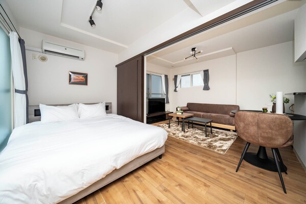 Strykejern/-brett og wi-fi (inkludert)