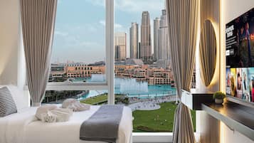 Luxury Apartment, 2 Bedrooms, Private Pool, Lake View | Egyptian cotton sheets, premium bedding, down comforters