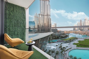 Luxury Apartment, 2 Bedrooms, Private Pool, Lake View | Lake view