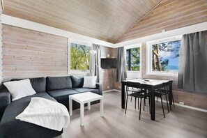 Deluxe Bungalow, Balcony, Sea View | Free WiFi, wheelchair access