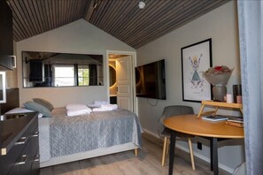 Luxe appartement, uitzicht op zee | Gratis wifi, rolstoeltoegang
