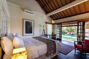 6 bedrooms, in-room safe, WiFi, bed sheets