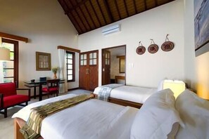 6 bedrooms, in-room safe, WiFi, bed sheets