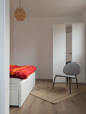 2 室のベッドルーム、WiFi、ベッドシーツ