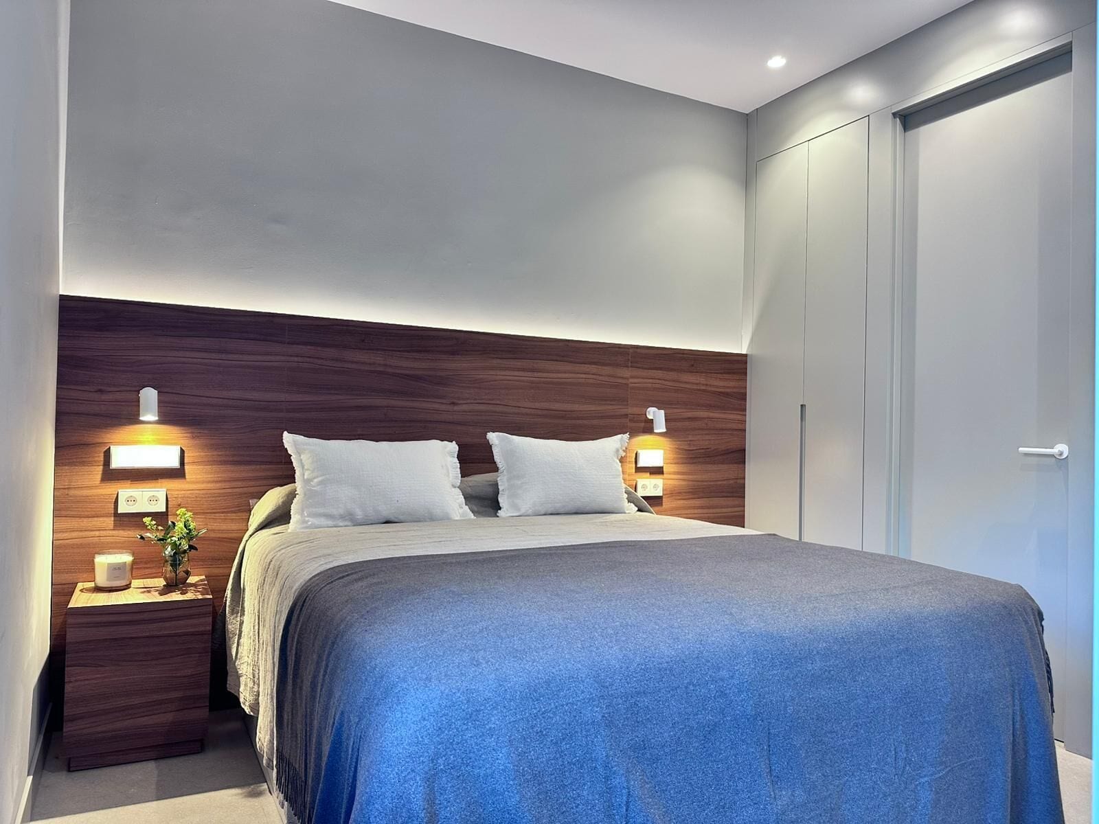 舒适公寓, 2 间卧室, 城市景观 | 遮光窗帘、熨斗/熨衣板、免费 WiFi