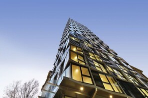 Apartment (2 Bedrooms) | Interior - A Cozy & Comfy 2BR Apt Near Crown & Southern Cross (Melbourne)