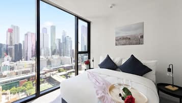 Apartment (2 Bedrooms) | Front of property