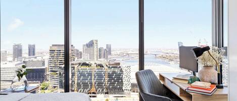 อพาร์ทเมนท์ (2 Bedrooms) | ด้านหน้าที่พัก