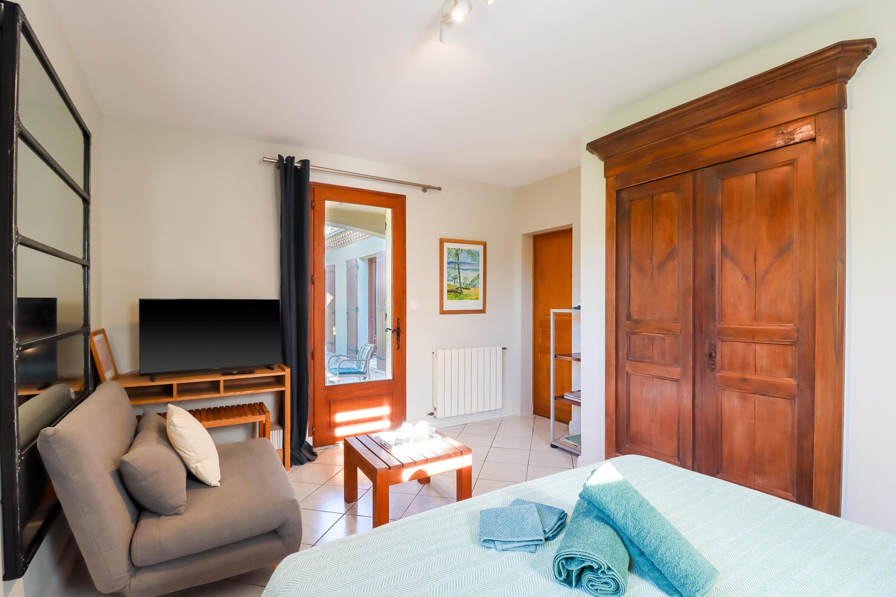 1 室のベッドルーム