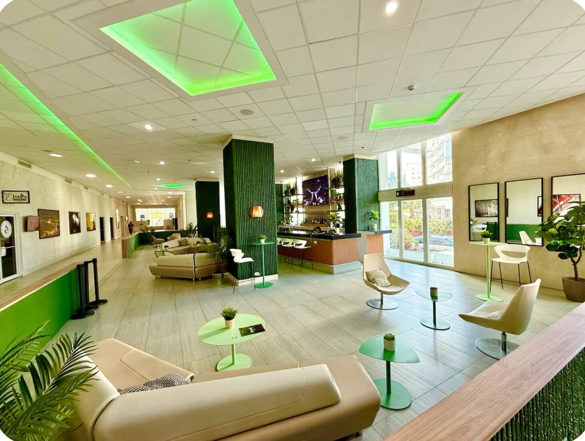 Apartment, 2 Bedrooms, Accessible, Balcony | Lounge