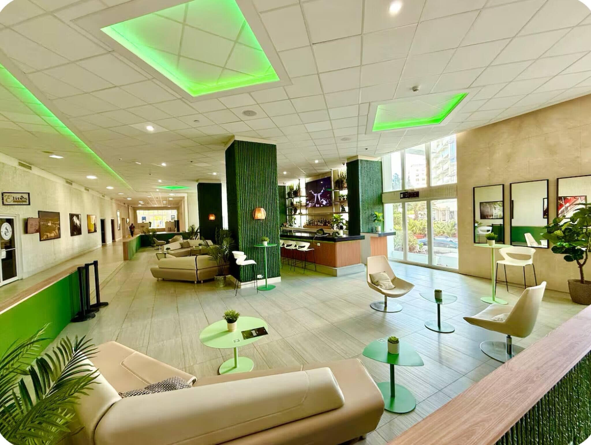 Apartment, 2 Bedrooms, Accessible, Balcony | Lounge