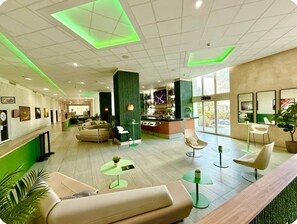 Apartment, 2 Bedrooms, Accessible, Balcony | Lounge