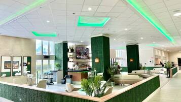 Departamento, 2 habitaciones, con acceso para personas discapacitadas, balcón | Lounge