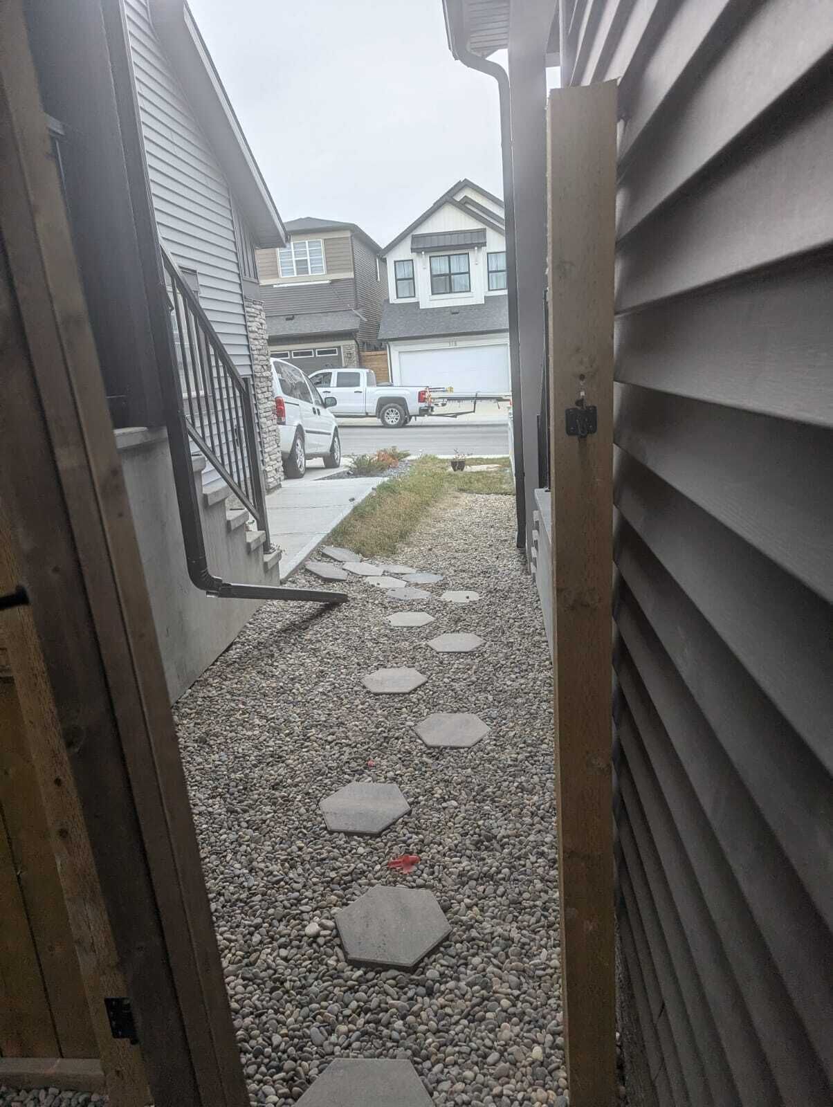 المنطقة المحيطة بالمنشأة