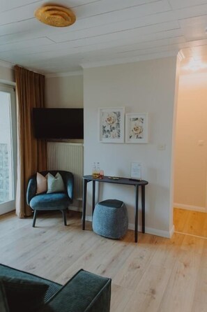 Family Room, Balcony, Courtyard View | Living area - Haggn&Co (Neukirchen)