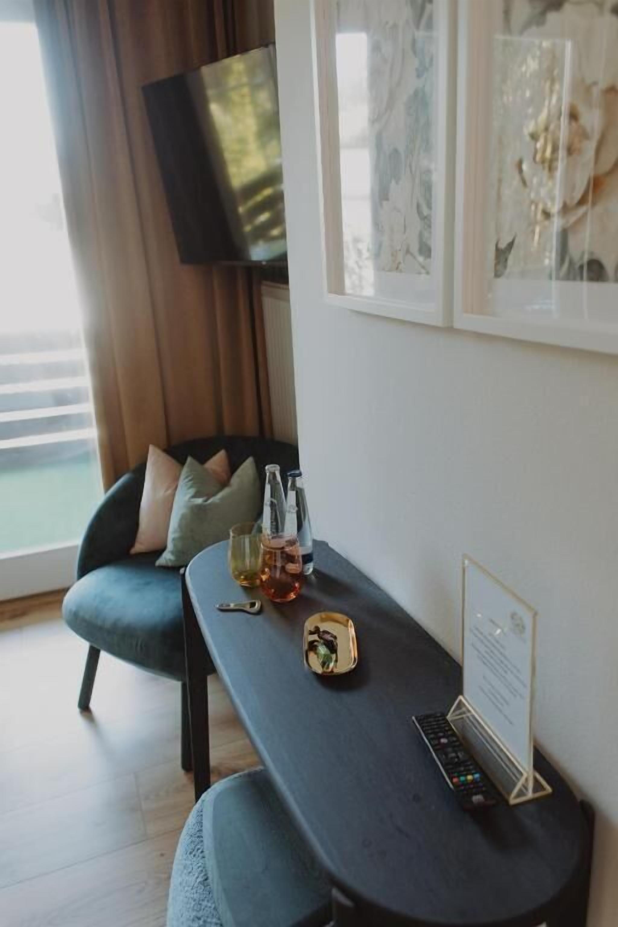 Familienzimmer, Balkon, Blick auf den Innenhof | Innenbereich