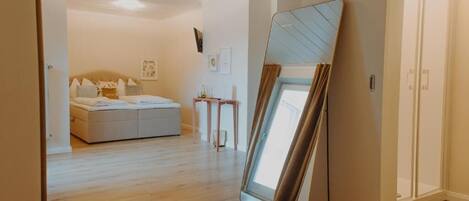 Suite, Balcony, Courtyard View | Free WiFi