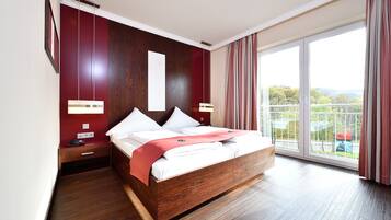 1 Schlafzimmer, Zimmersafe, Schreibtisch, kostenloses WLAN