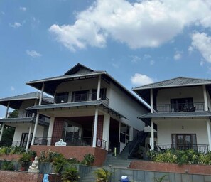 Exterior - Hillock Vista by Triptastic Holidaze (Sakleshpur)