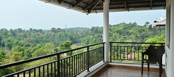 Hillock Vista by Triptastic Holidaze