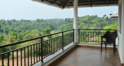Hillock Vista by Triptastic Holidaze