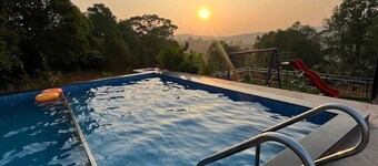 Hillock Vista by Triptastic Holidaze