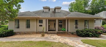 Sand Hills Cottage at Governor's Club