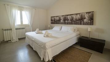 6 Schlafzimmer, Bügeleisen/Bügelbrett, kostenloses WLAN, Bettwäsche