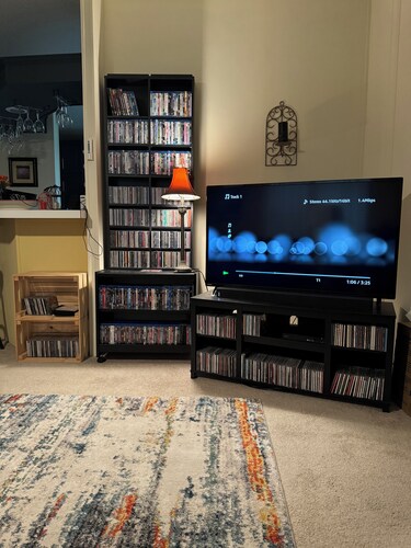 Charming 2-bedroom house in Lakeland with AC