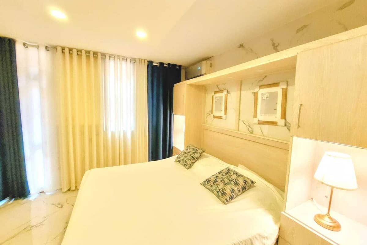 Elite Studio, 1 Bedroom | Premium bedding, laptop workspace, free WiFi