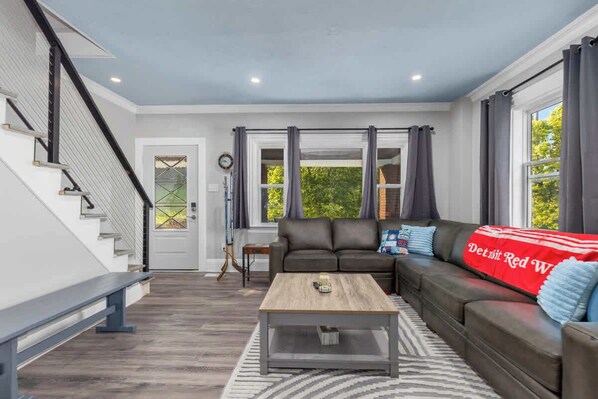 Televisión, oficina