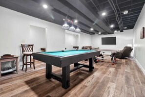 Games room - Grass Lake Retreat with Game Room & Fire Pit (Grass Lake)