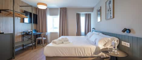 Apartment, Garden View | In-room safe, free WiFi, bed sheets