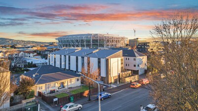 Close to Stadium 3 BR with Garage – Unit 1