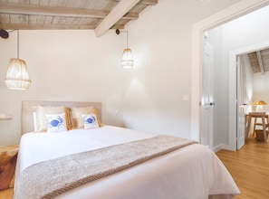 Quarto executivo | Individualmente decorados, Wi-Fi de cortesia, roupa de cama