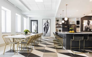 Bar (on property) - Oasis Private Collection (Houston)