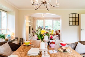 Dining - Holiday Home 'Seeblick' with Sea View, Private Terrace and Wi-Fi (Langballig)