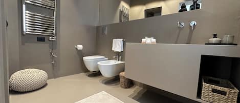 Departamento superior | Baño