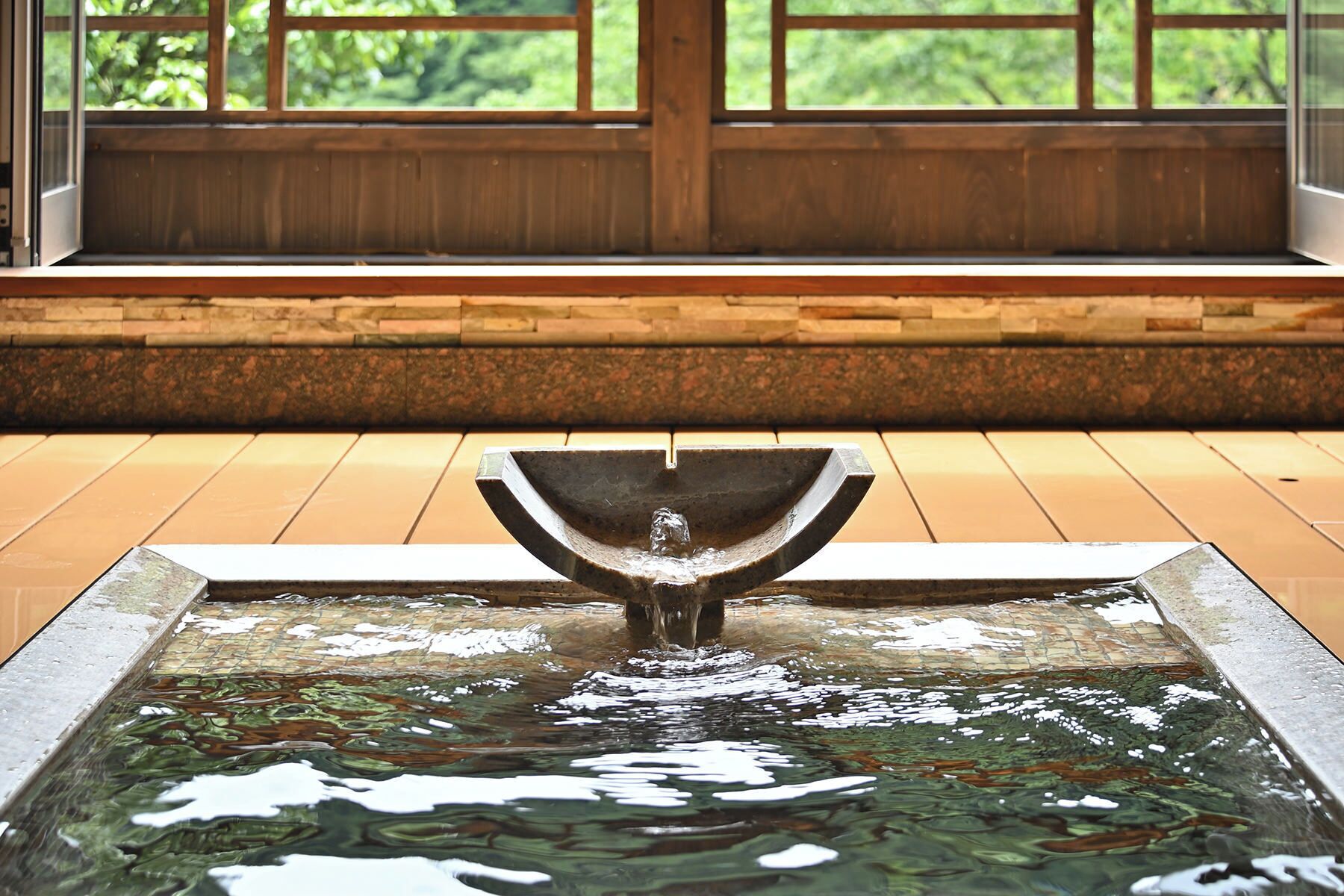 標準客房, 非吸煙房 (Ajisai 203) | 防敏寢具、羽絨被、房內夾萬、獨特設計