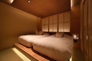 Szoba, nemdohányzó (with Open-Air Bath Yamayuri 103) | Hipoallergén ágynemű, pehelypaplan, széf a szobában és egyedi dekoráció