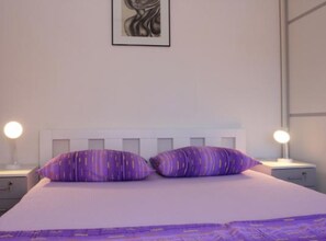 Căn hộ (Three Bedroom Apartment A4+2) | Tiện nghi tại phòng