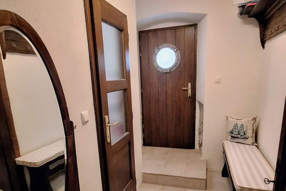 Leilighet (Comfort One Bedroom Apartment) | Oppholdsrom | En 32-tommers Flatskjerm-TV med digitale kanaler