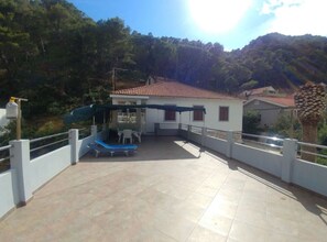 Casa (Four Bedroom Holiday Home With Terrac) | Terraza o patio